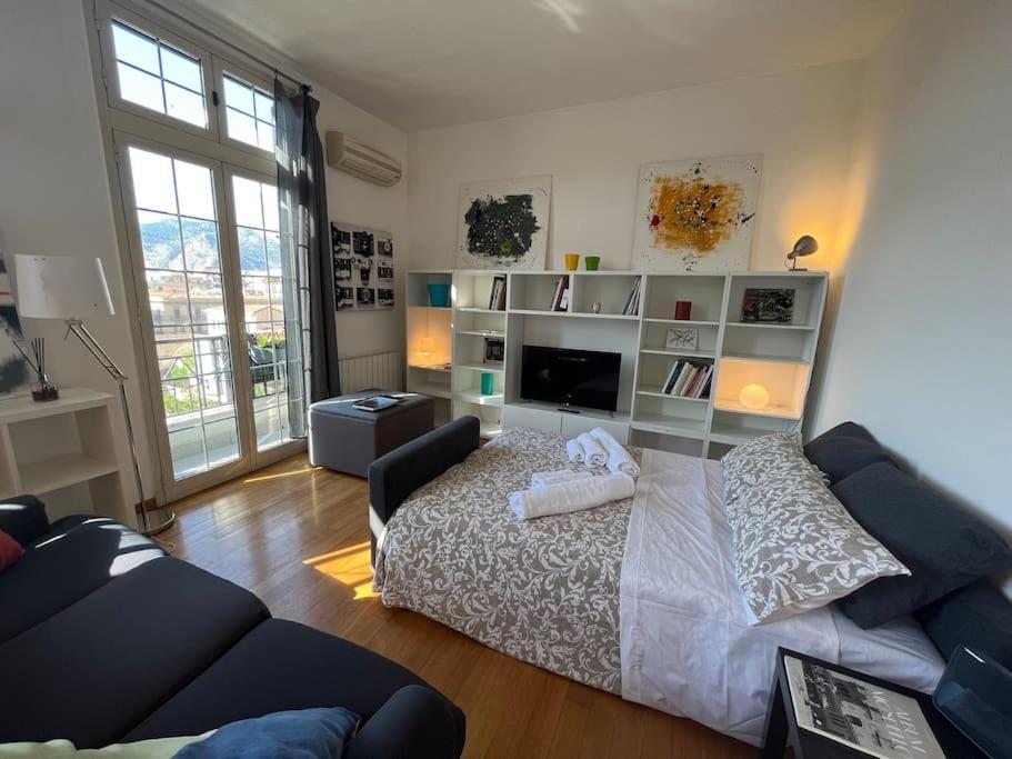 Politeama Suite In The Heart Of The City Palermo Buitenkant foto