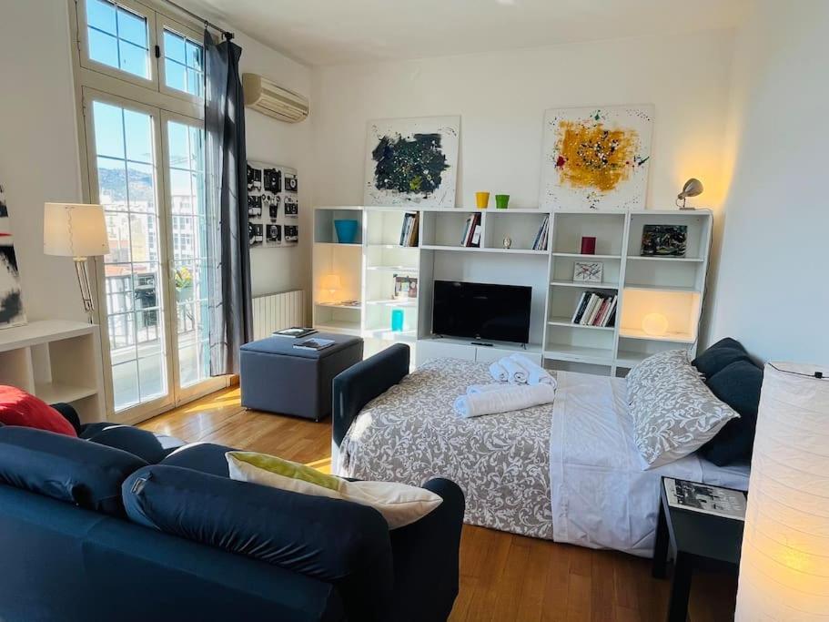 Politeama Suite In The Heart Of The City Palermo Buitenkant foto