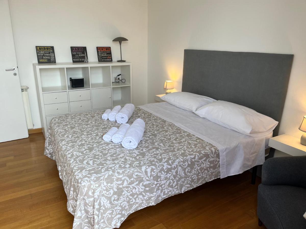 Politeama Suite In The Heart Of The City Palermo Buitenkant foto